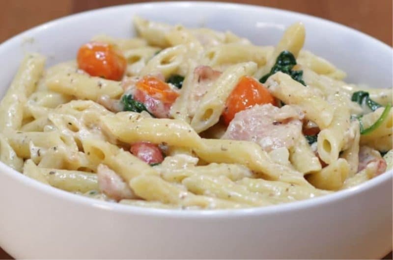 CHEESE SAUCE PASTA picture