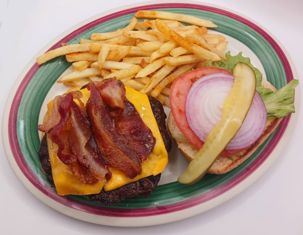 ๐บ๐ธ Bacon Cheeseburger ๐บ๐ธ - U.S.A. Image