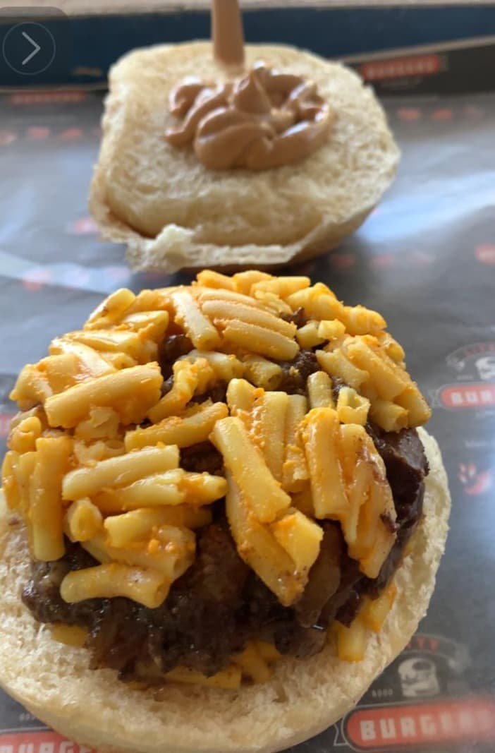 Oxtail Litty Burger picture