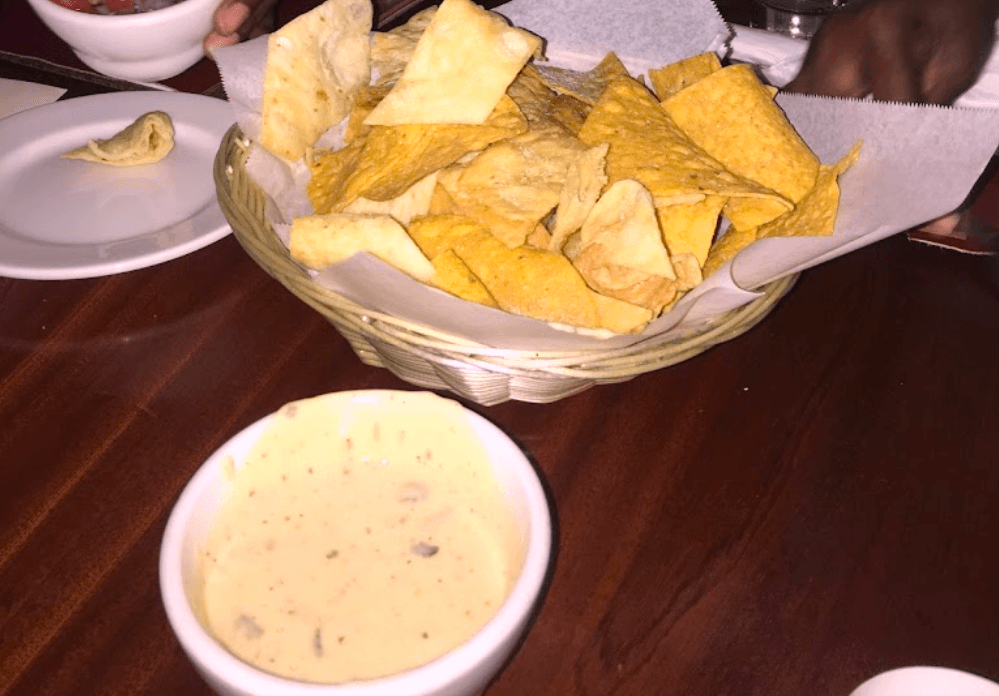 Queso con Chile picture
