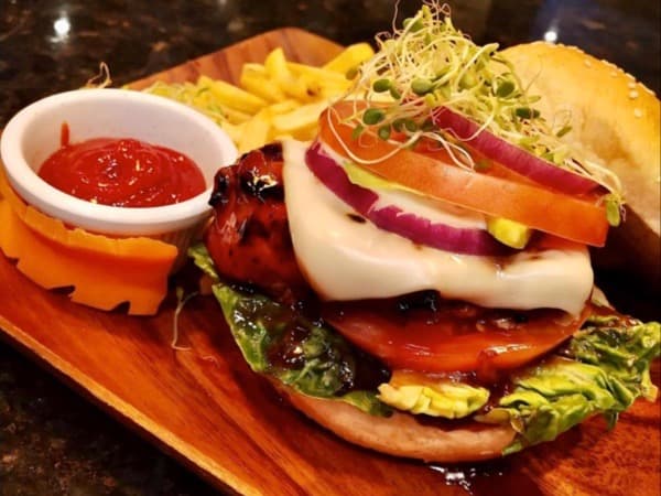 GRILLED TERIYAKI CHICKEN BURGER Image